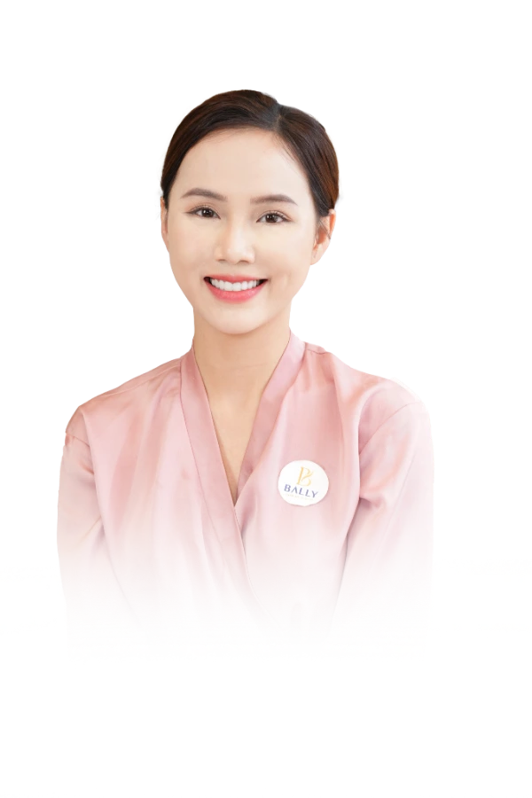 Khách hàng sau khi cân chỉnh gương mặt
